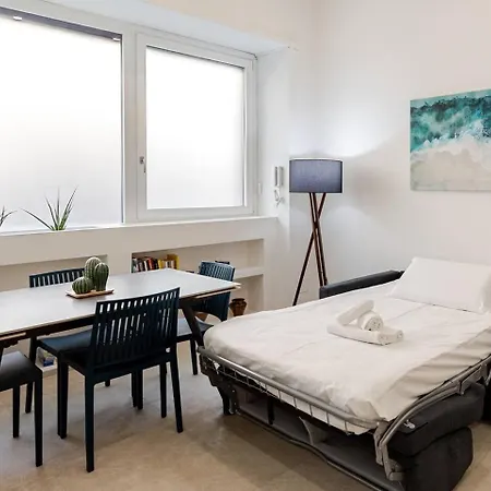 Appartement Modern In The Heart Of By Rd Domus